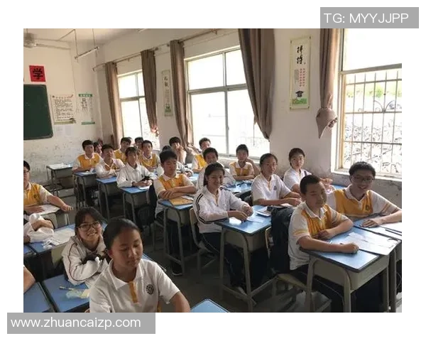 余嘉豪的成长之路与未来发展展望：从少年到青年奋斗的故事与启示