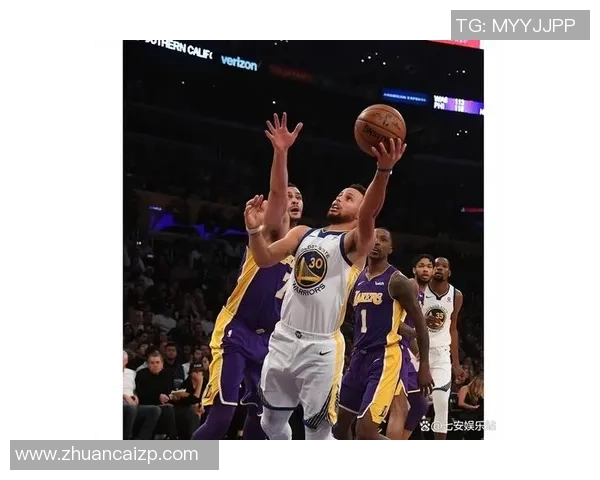 勇士与湖人激战2015年11月24日精彩回顾与赛后分析 勇士与湖人激战2015年11月24日精彩回顾与赛后分析