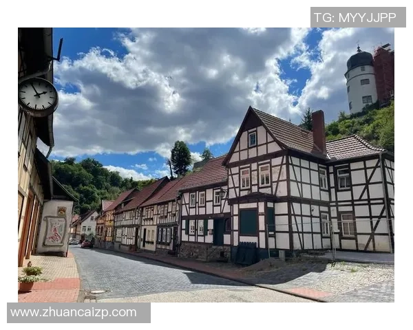 布莱克尼：探索这座神秘小镇的历史与文化魅力