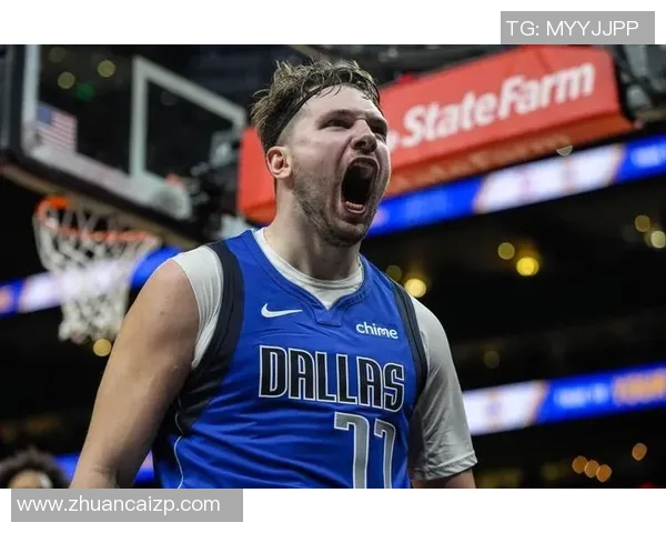 快船与独行侠半场对决精彩回顾及数据分析